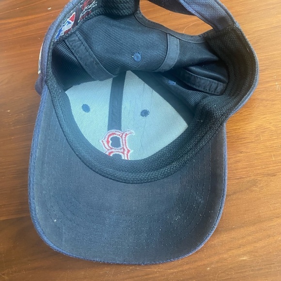 Youth Boston Red Sox MLB Hat - Picture 3 of 3